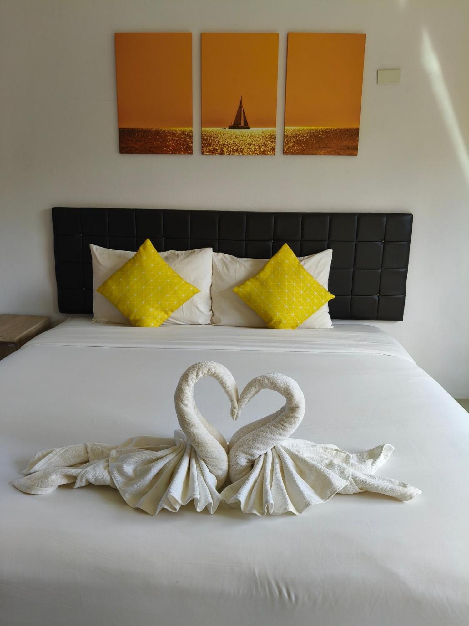 The Lodge At Koh Kood Ko Kut Экстерьер фото